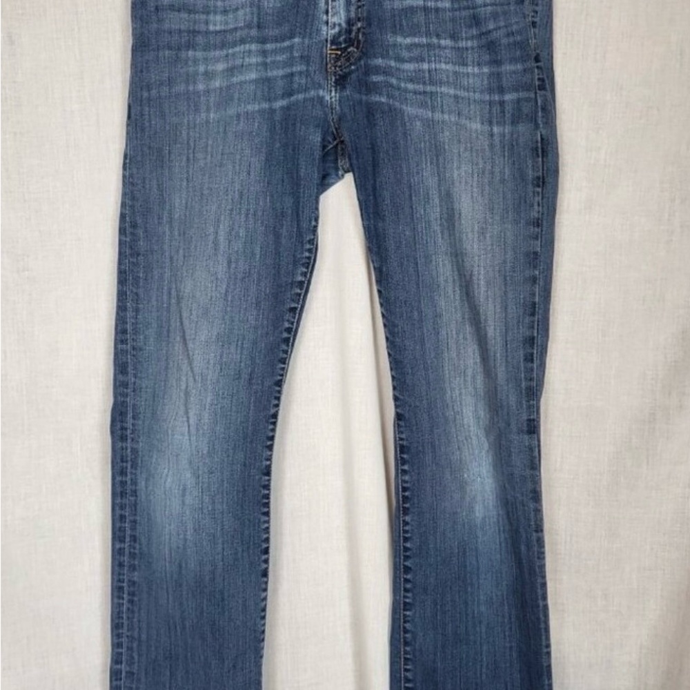 BKE Men's Straight Jeans in Classic Blue